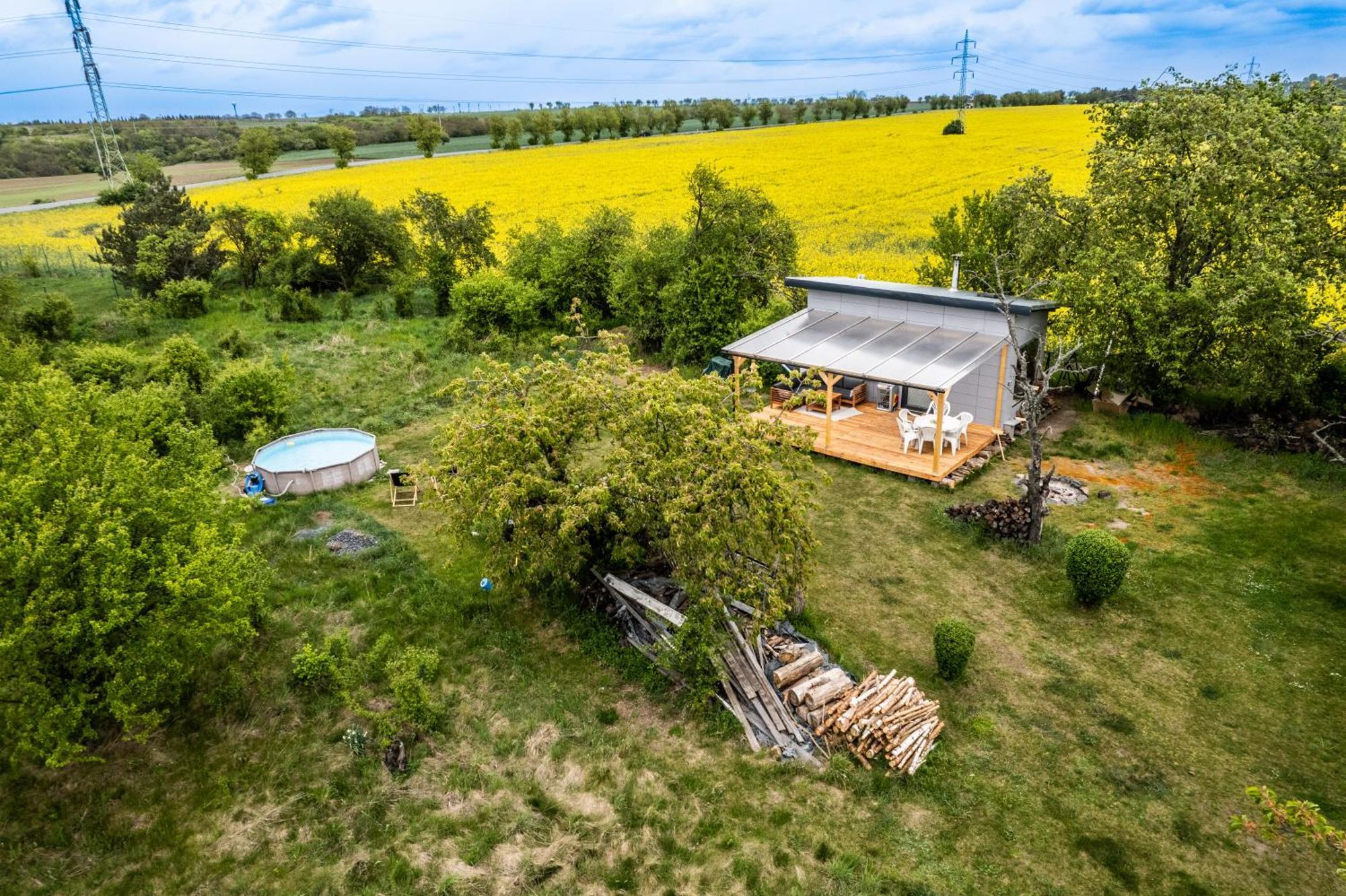 Tiny House - Chatka V Rezi U Prahy Husinec  Exterior foto